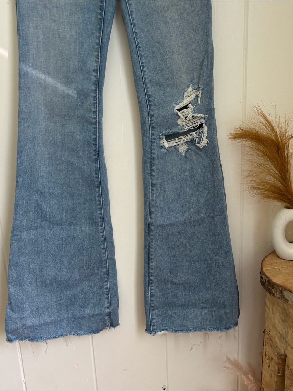 American Eagle Outfitters Medium Blue Distressed Flare Jeans - Picture 2 of 9